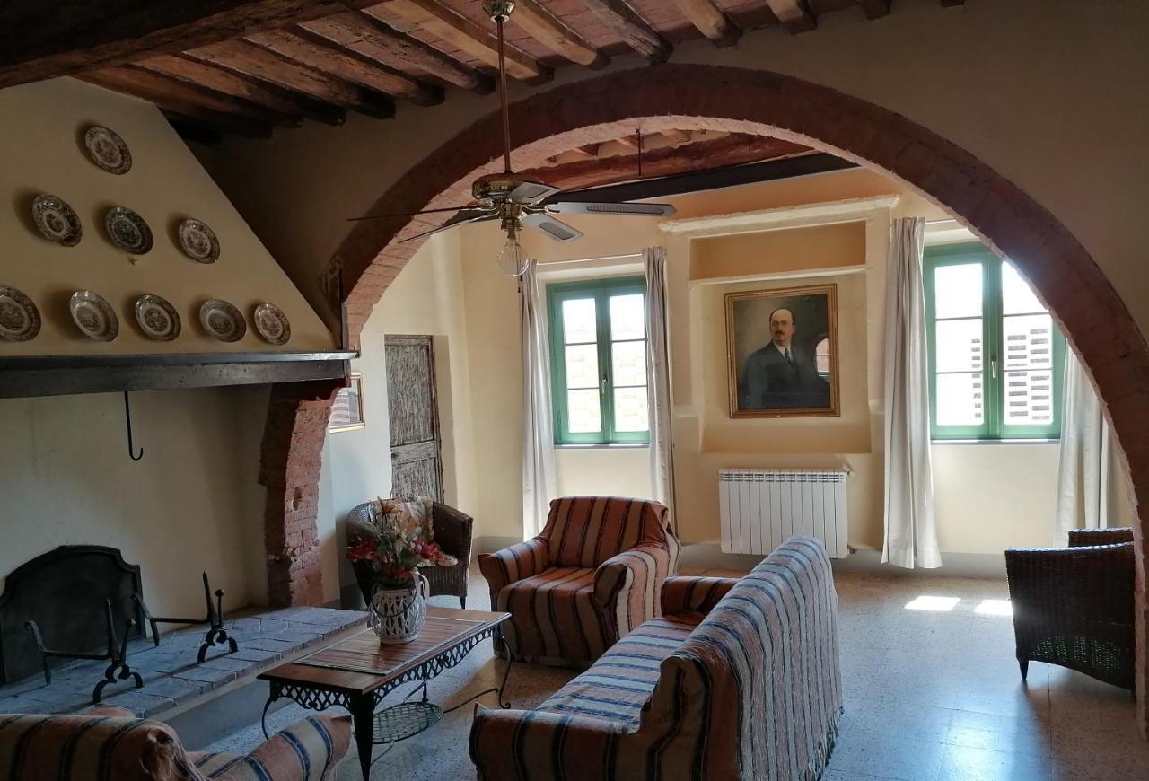 Borgo Fajani Vendégház Terricciola Kültér fotó